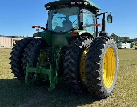 2016 John Deere 7210R — listing photo 8