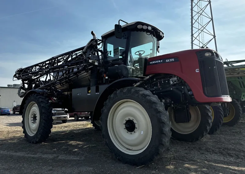 2012 Versatile SX275 — listing photo 1