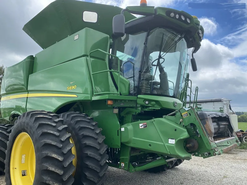 2013 John Deere S690 (1) — listing photo 9