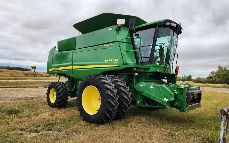 2010 John Deere 9870 STS (5) — listing photo 2