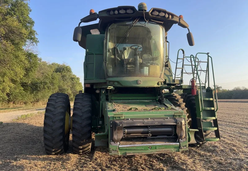 2014 John Deere S660 — listing photo 5
