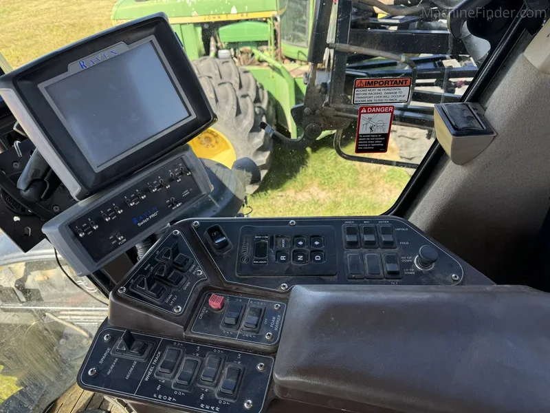 2011 Versatile SX275 — photo de l’annonce 5