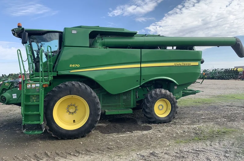 2013 John Deere S670 — photo de l’annonce 8