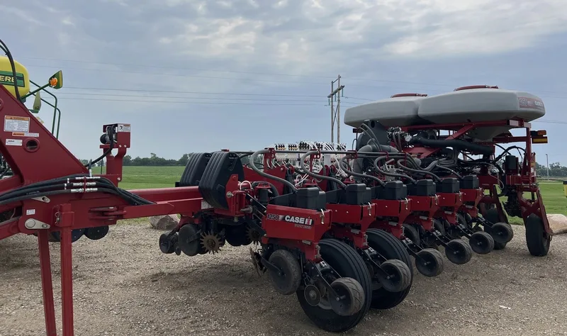 2013 Case IH 1250 — photo de l’annonce 1