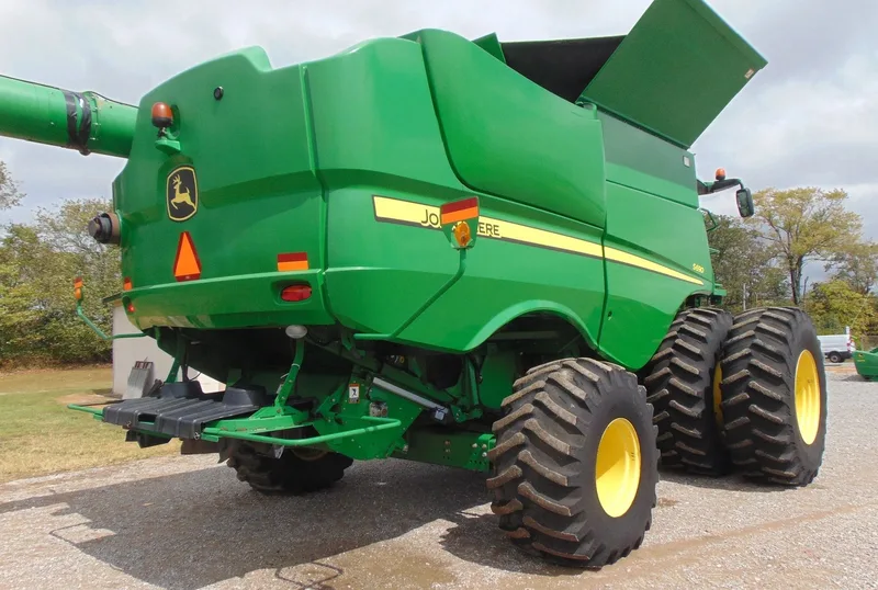 2012 John Deere S690 (1) — listing photo 4