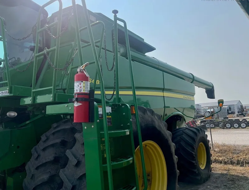 2013 John Deere S680 (2) — listing photo 3