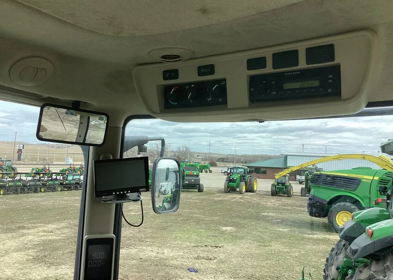 2013 John Deere 7215R — photo de l’annonce 10