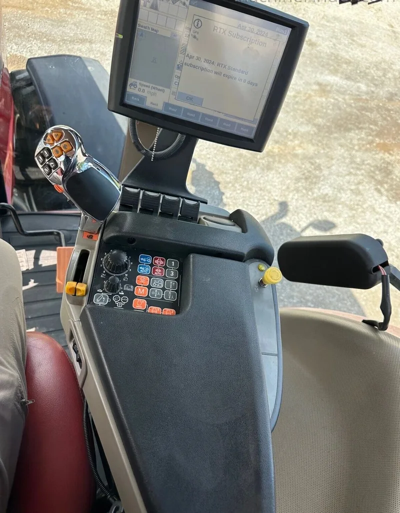 2014 Case IH 315 MAGNUM — listing photo 2