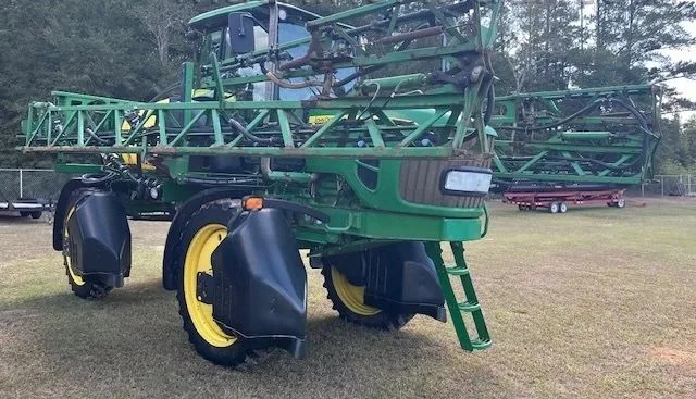 2011 John Deere 4630 (2) — listing photo 5