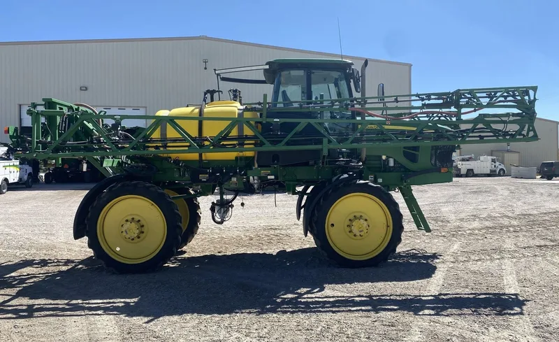 2011 John Deere 4630 (1) — listing photo 8