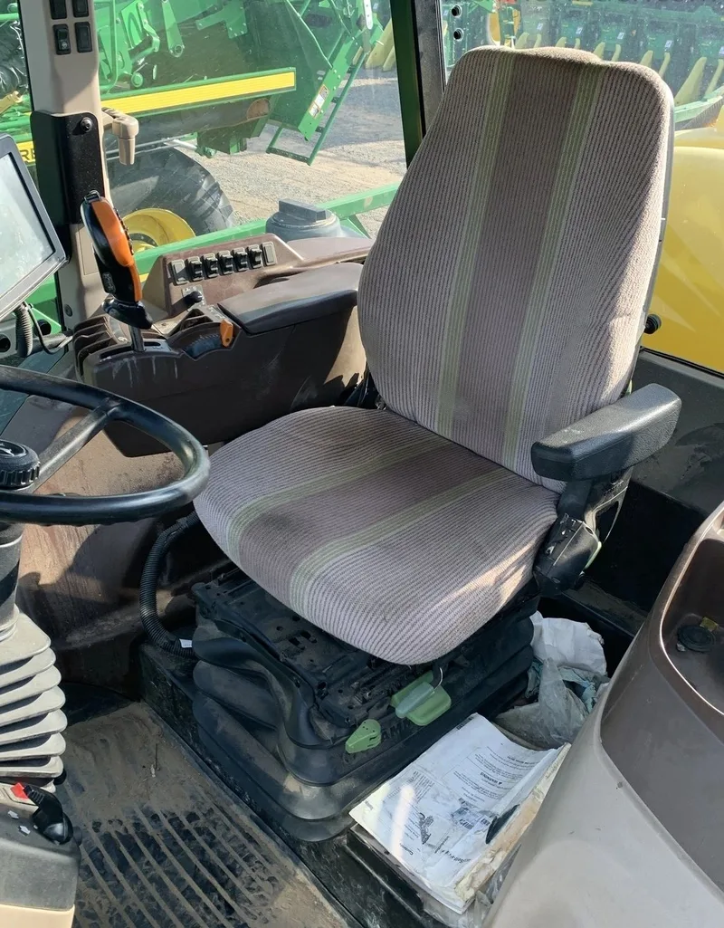 2013 John Deere 4630 (1) — listing photo 4