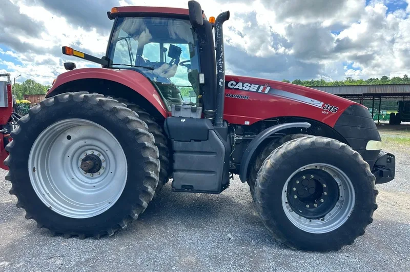 2014 Case IH 315 MAGNUM — listing photo 10