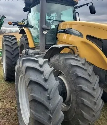 2010 Challenger MT645C — photo de l’annonce 2