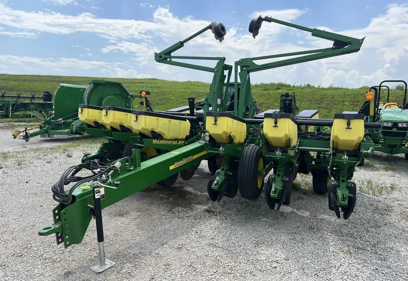 2011 John Deere 1760 — photo de l’annonce 1