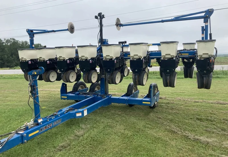 2011 Kinze 3500 (1) — photo de l’annonce 1