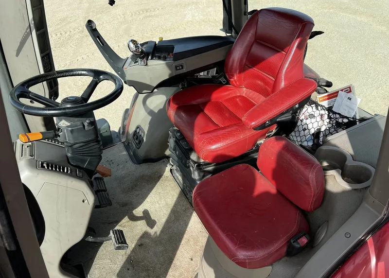2011 Case IH Magnum 290 — listing photo 8