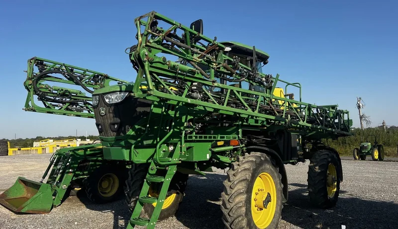 2019 John Deere R4023 — photo de l’annonce 2