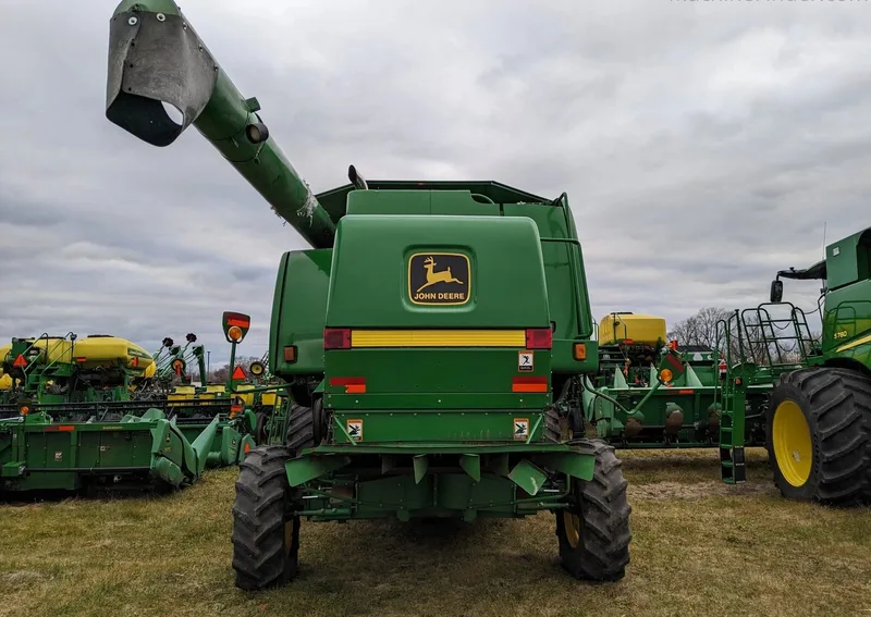 2001 John Deere 9550 — listing photo 2