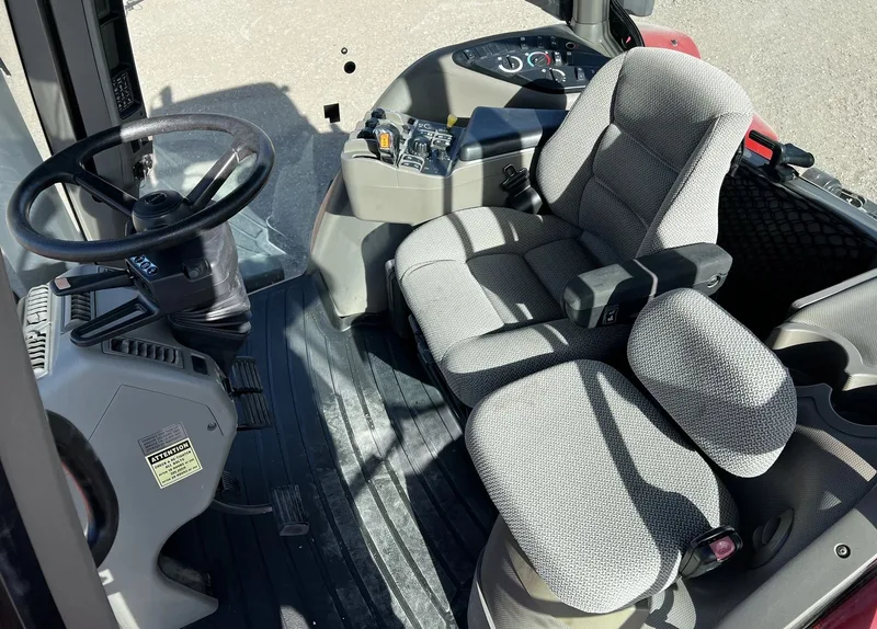 2010 Case IH Magnum 215 — photo de l’annonce 10