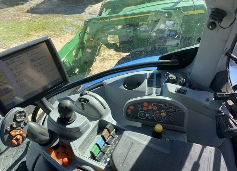 2018 New Holland T6.175 CVT — listing photo 7