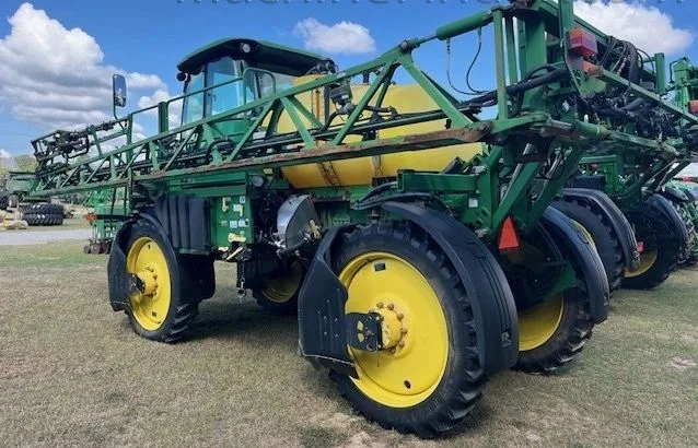 2011 John Deere 4630 (2) — listing photo 3