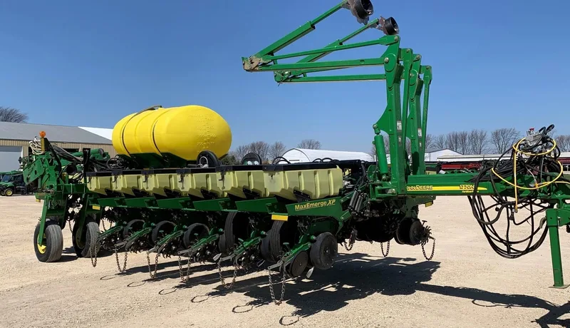 2009 John Deere 1770NT (5) — photo de l’annonce 1