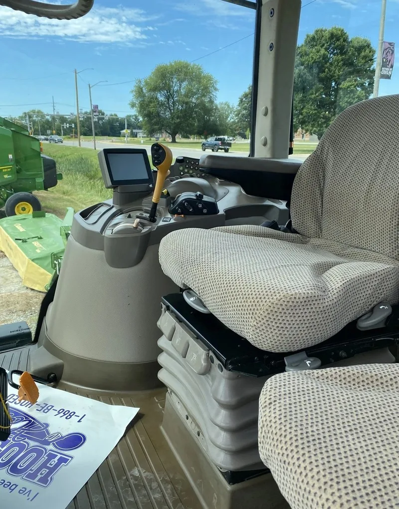 2011 John Deere 7200R — listing photo 4