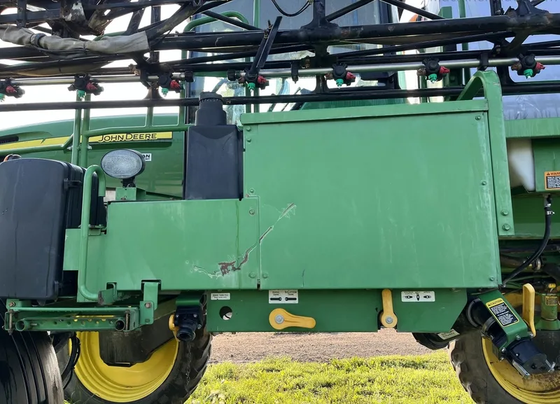 2012 John Deere 4830 — listing photo 5