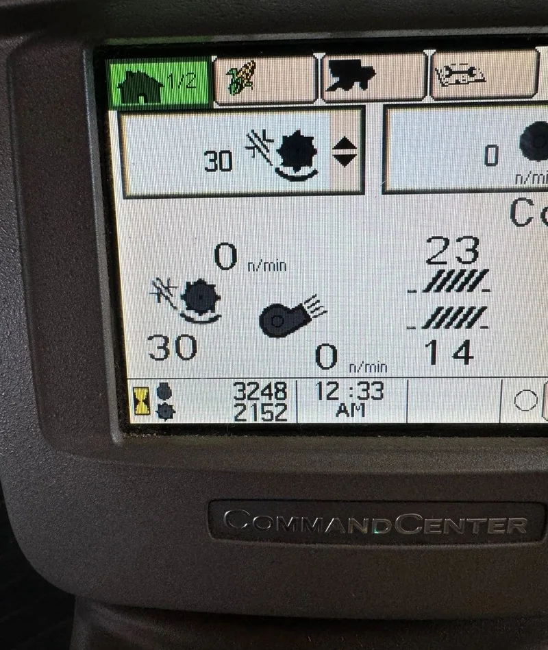 2010 John Deere 9770 STS — listing photo 10