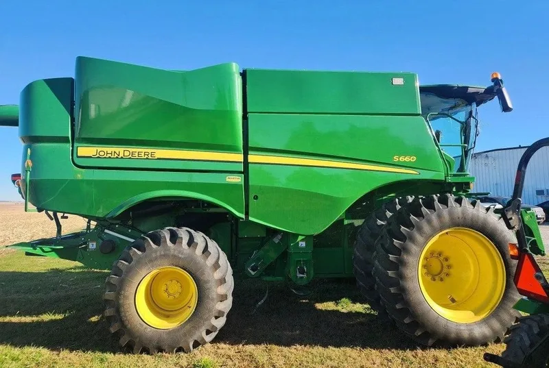 2016 John Deere S660 — listing photo 6