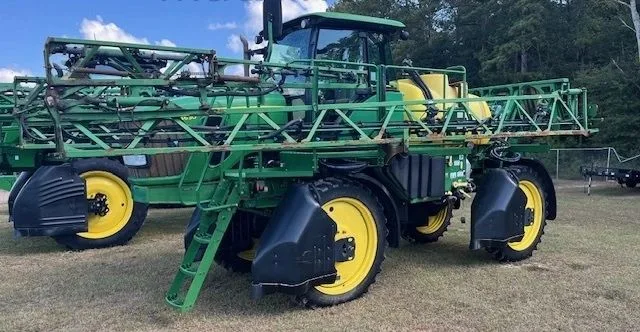 2011 John Deere 4630 (2) — photo de l’annonce 1