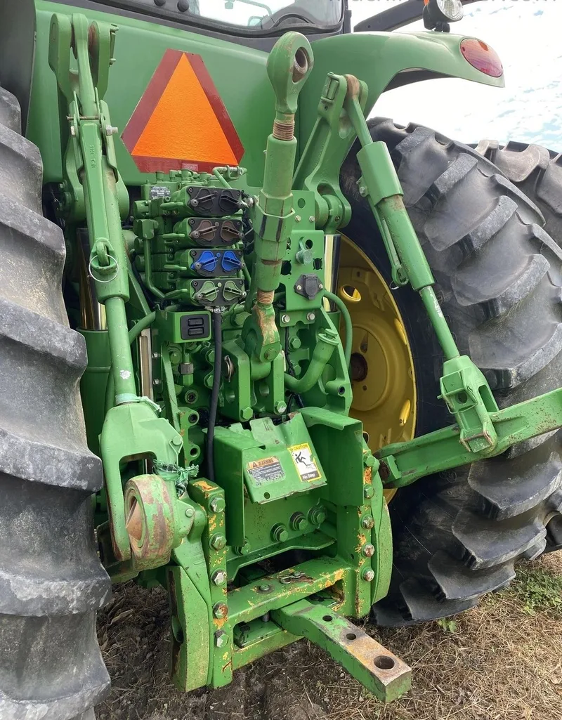 2011 John Deere 7200R — listing photo 5