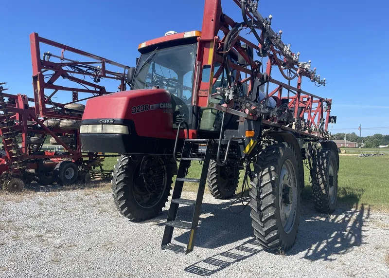 2014 Case IH 3230 — listing photo 1