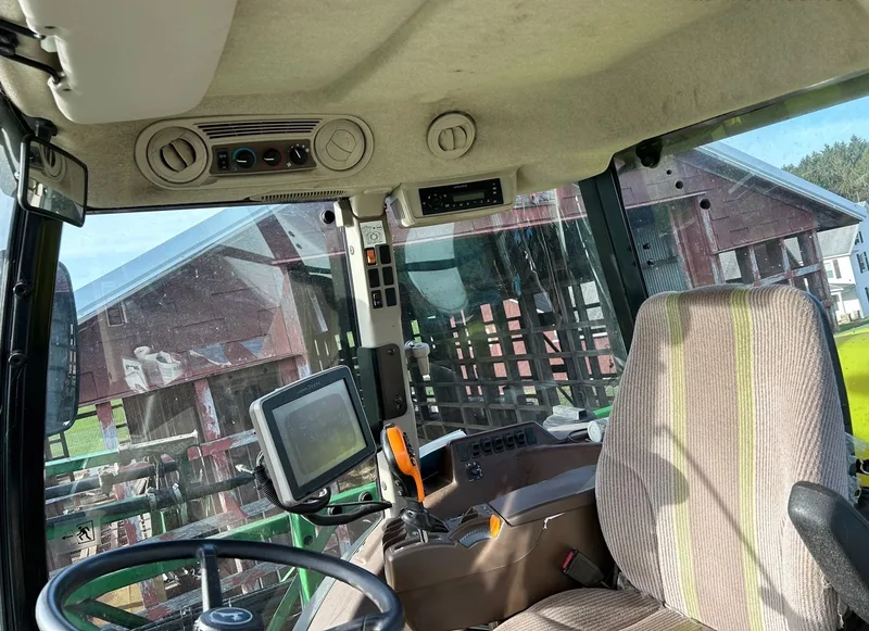 2013 John Deere 4630 — listing photo 5