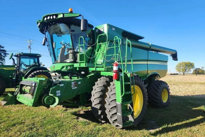 2016 John Deere S660 — listing photo 3