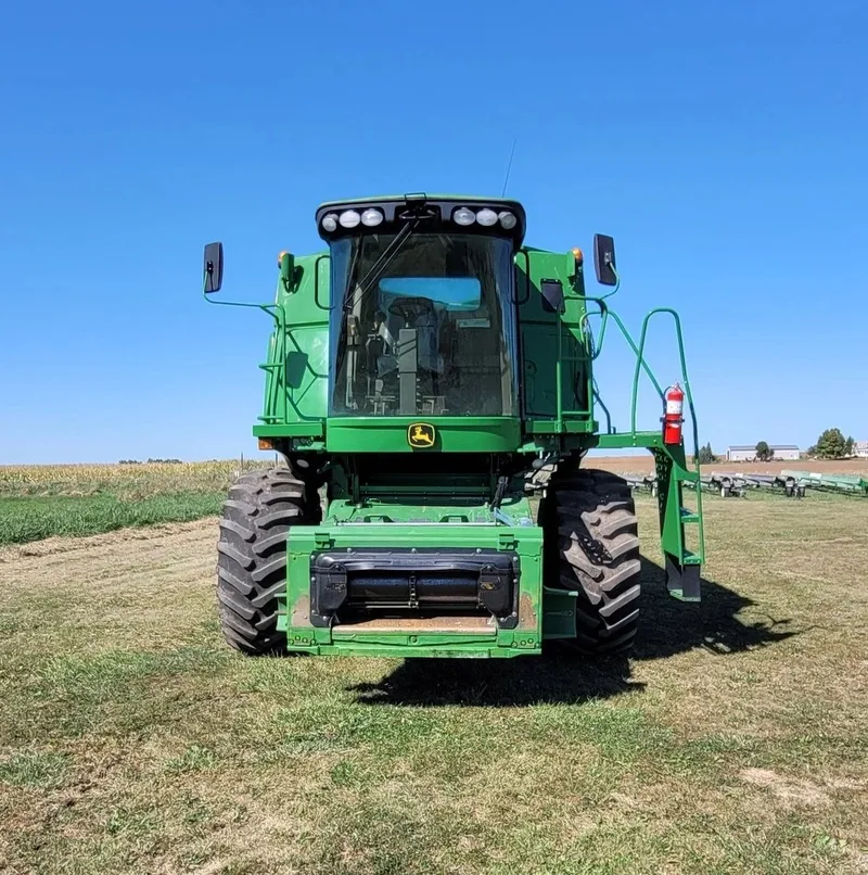 2010 John Deere 9570 STS (1) — photo de l’annonce 2