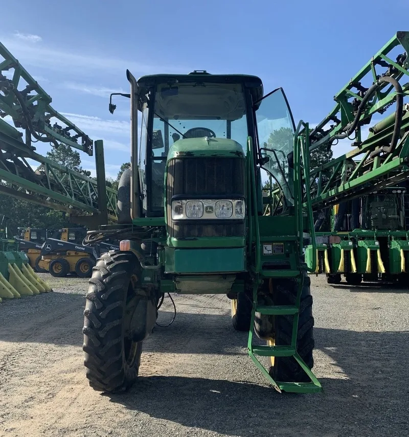 2013 John Deere 4630 (1) — listing photo 2