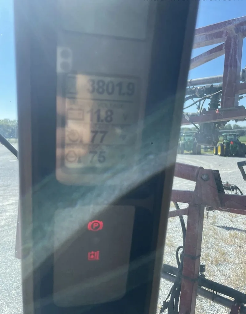 2014 Case IH 3230 — listing photo 9