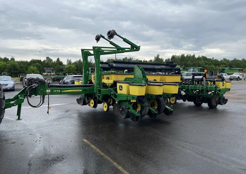 2019 John Deere 1775 — photo de l’annonce 1