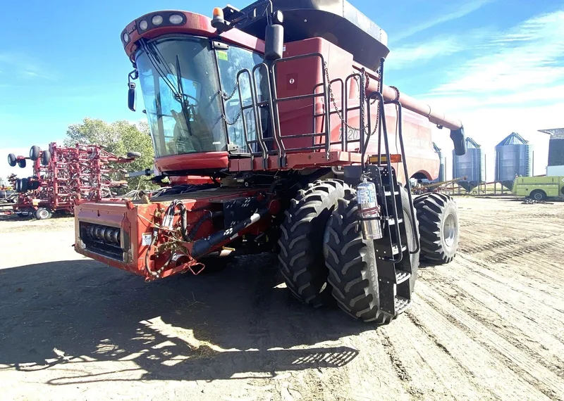 2011 Case IH 7120 — photo de l’annonce 1