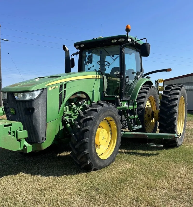 2011 John Deere 8310R — photo de l’annonce 1