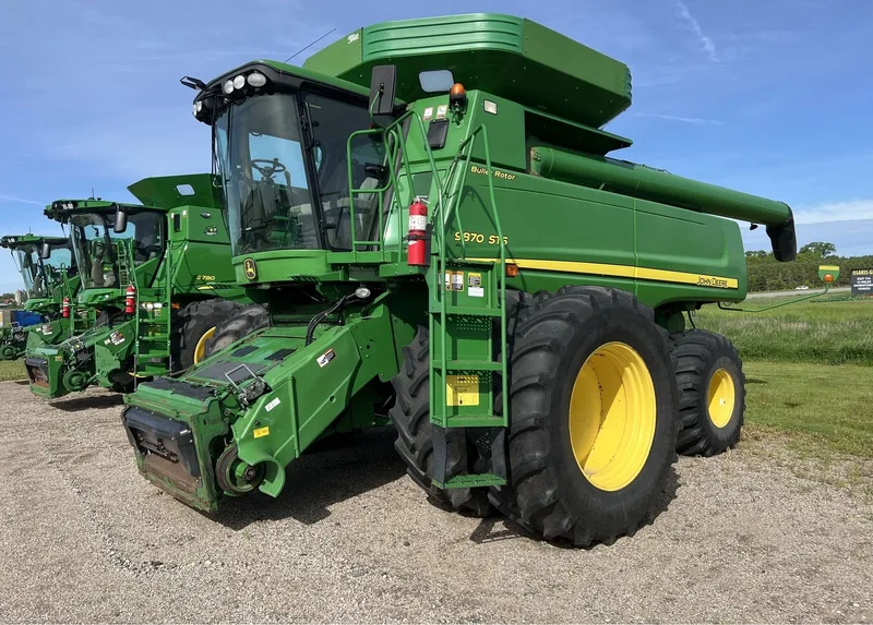 2010 John Deere 9870 STS (1) — listing photo 1