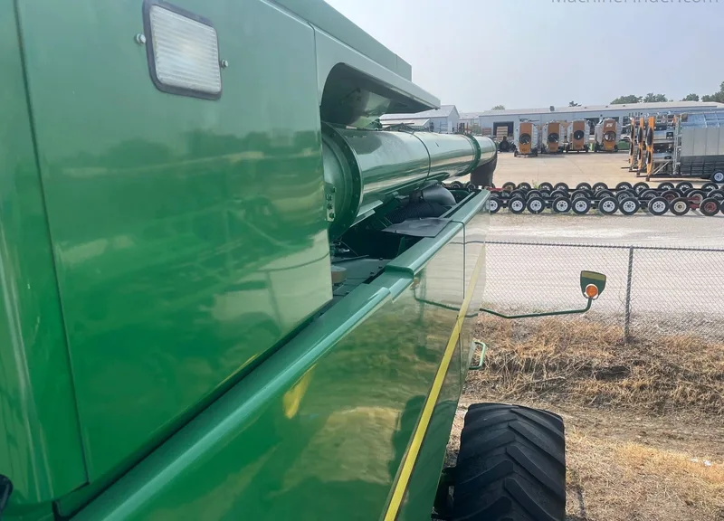 2013 John Deere S680 (2) — listing photo 5