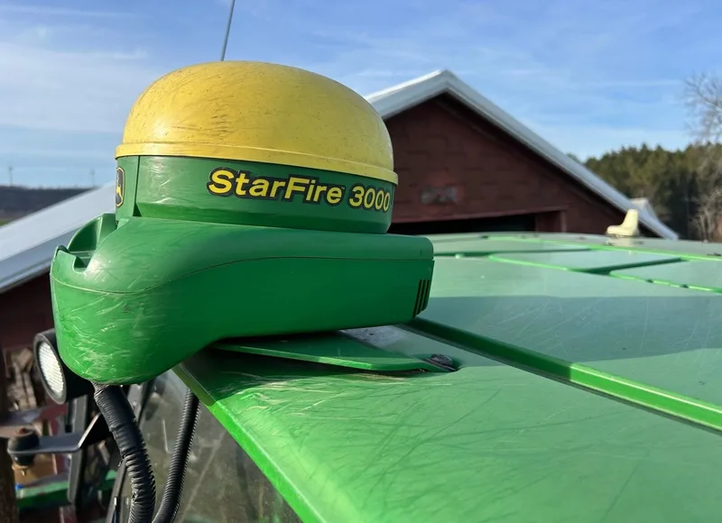 2013 John Deere 4630 — listing photo 2