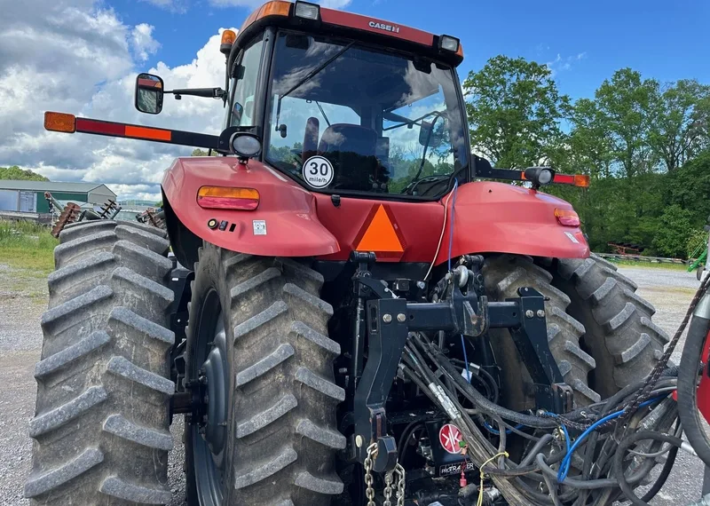 2014 Case IH 315 MAGNUM — listing photo 4
