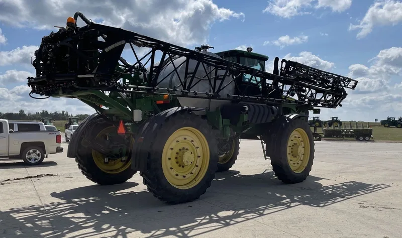 2012 John Deere 4940 — photo de l’annonce 2