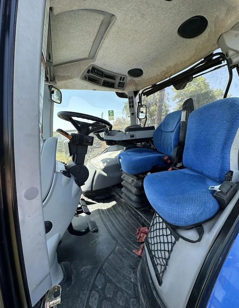 2014 New Holland T7-270 — listing photo 4