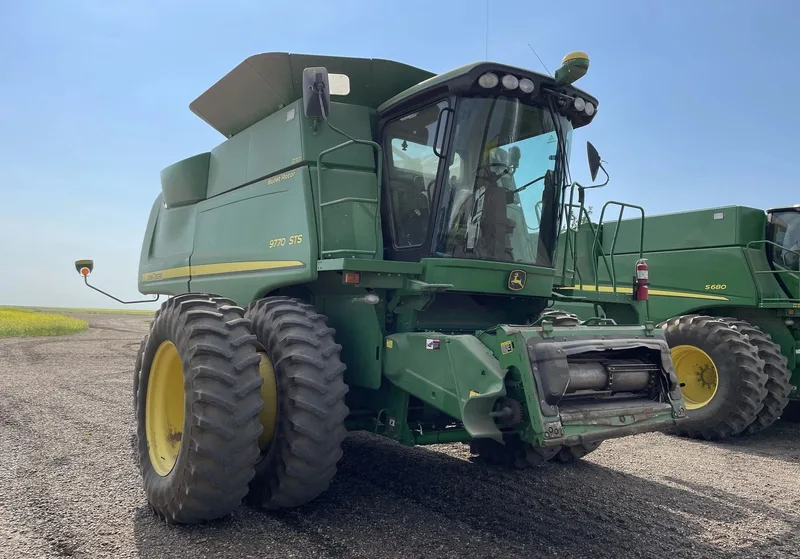 2010 John Deere 9770 STS (4) — photo de l’annonce 3