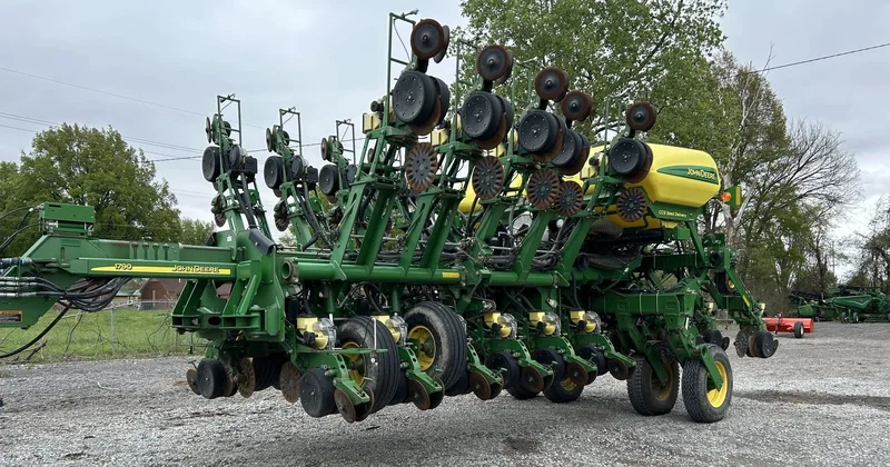 2015 John Deere 1790 — photo de l’annonce 1
