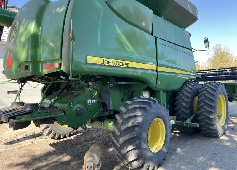 2011 John Deere 9770 STS (4) — listing photo 5